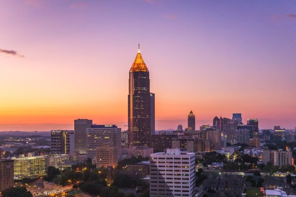 Skyline de Atlanta, Georgia al atardecer
